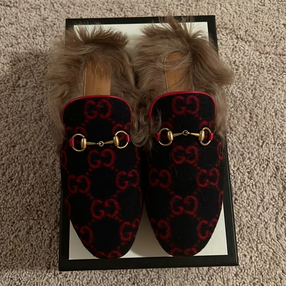Like New Gucci Princeton Slides
